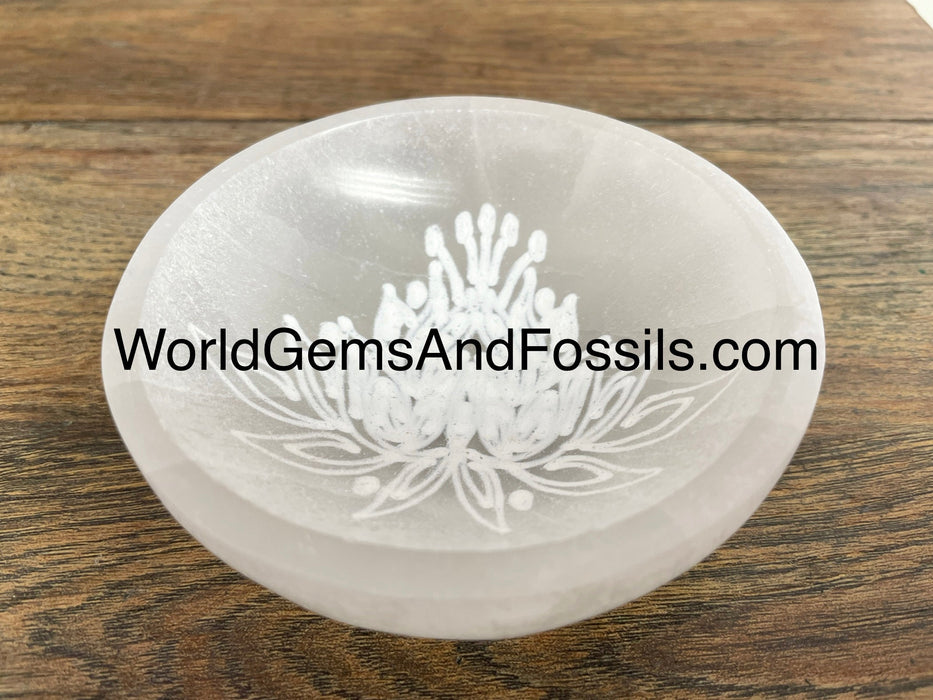 4" Selenite Bowl With Lotus Flower Engraving Box/40Pcs