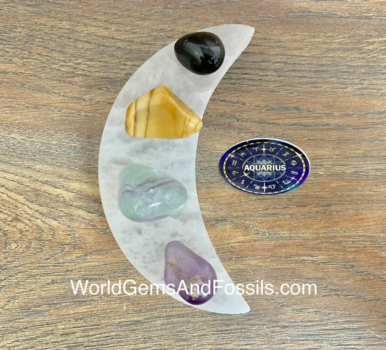 Aquarius Zodiac Sign Crystal Moon Set