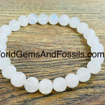 How to Use Gemstone Bracelets to Boost Your Sales Strategy