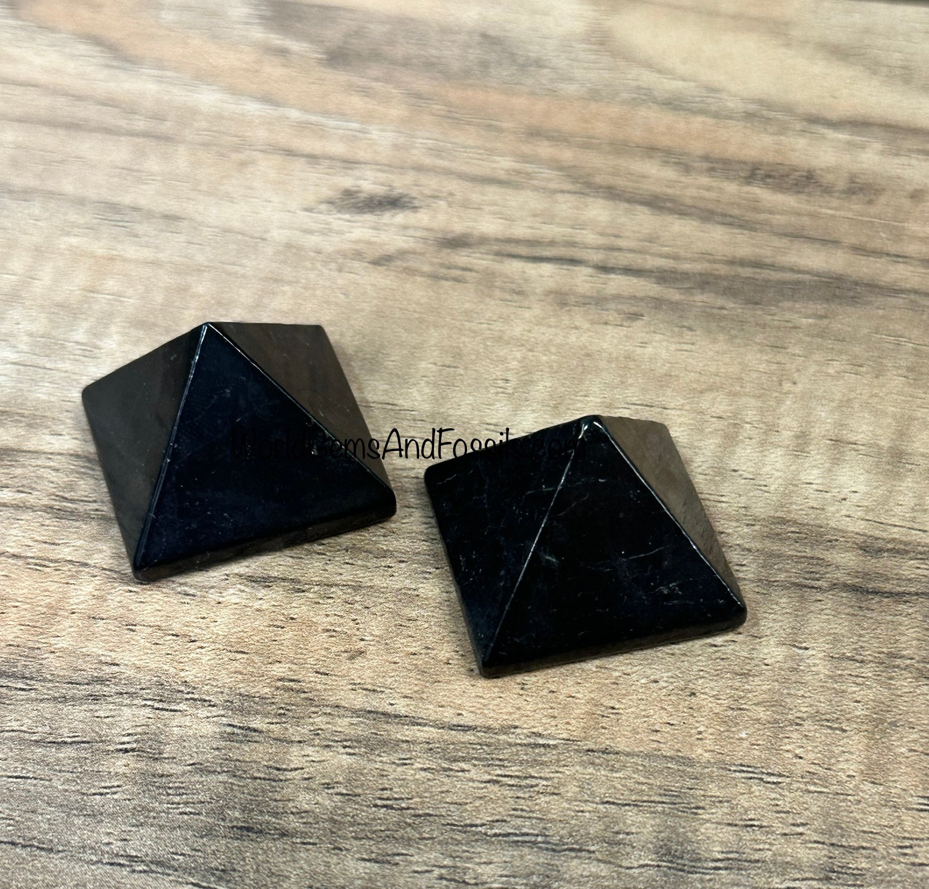 30mm Shungite Pyramids