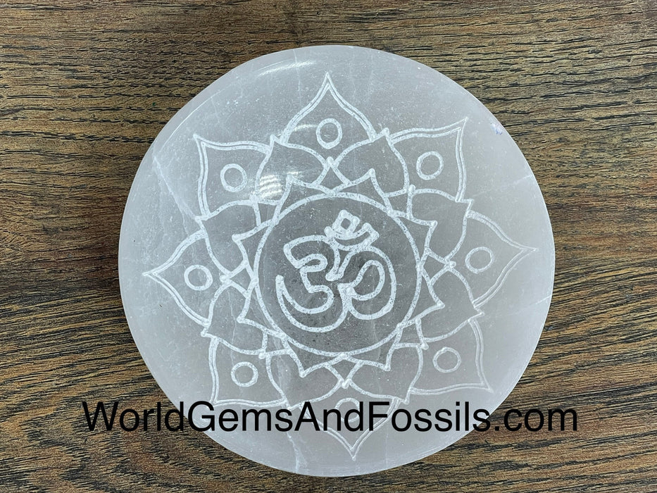 4" Selenite Bowl With OM Engraving  Box/40Pcs