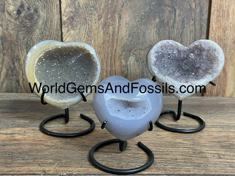 Agate Druze Heart On Stand 1 lb