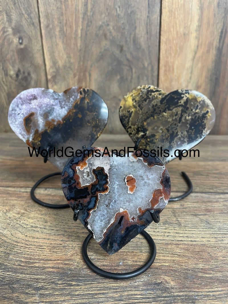 Agate Heart On Stand 1 lb